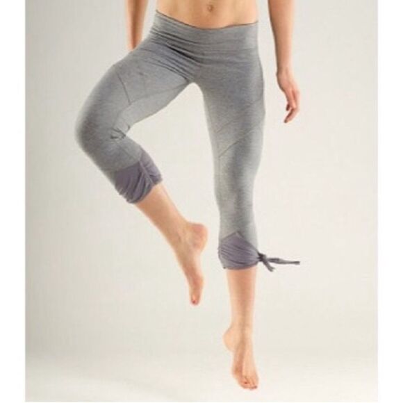 Lululemon Sz 4 Gray Bandha Cropped Ballet Leggings - Picture 1 of 8